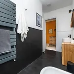 아파트 Sunny And Quiet Apartment, Central, 2 Rooms, Self Check-in 토리노